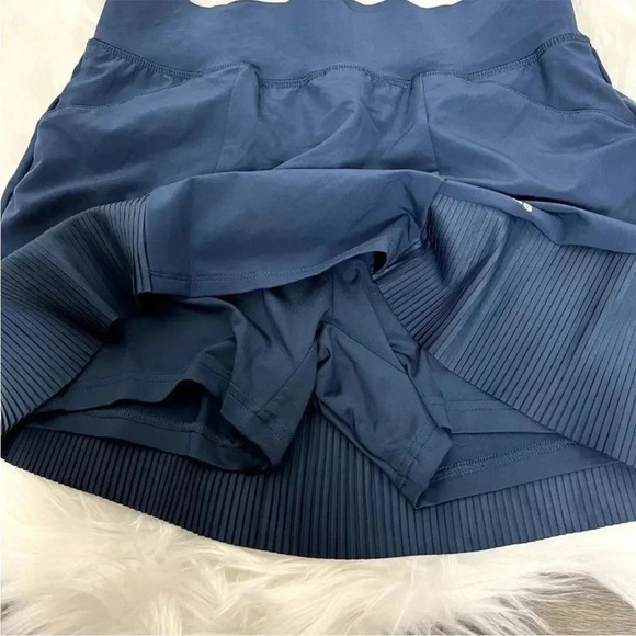 Adidas Blue Sport Primegreen Pleated Skort Womens Medium Golf Tennis Athletic - Picture 4 of 9